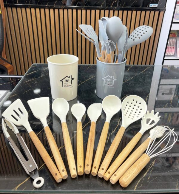 کفگیر ملاقه 12 پارچه سیلیکونی