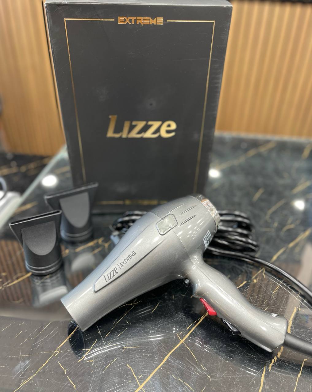 IMG_20251028_074950_967 سشوار حرفهای LIZZE   مدل: EXTREME - Image 1